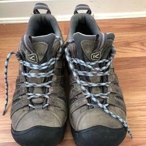 Keen Hiking Shoes